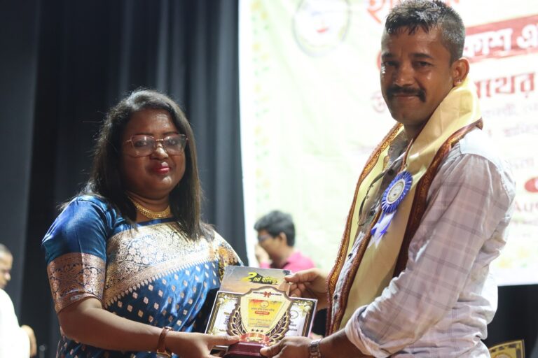 কলকাতায় আয়োজিত ঐতিহাসিক সাহিত্য উৎসব: প্রকাশিত হলো ‘হাজার কবির হাজার কবিতা’ সংকলন