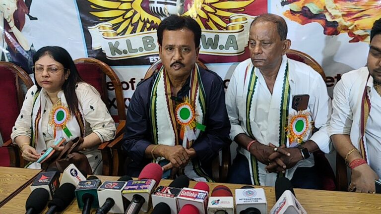 কলকাতার লাইভ মিউজিকের নেপথ্য কারিগরদের লড়াই, সরকারি স্বীকৃতির দাবি অ্যাসোসিয়েশনের