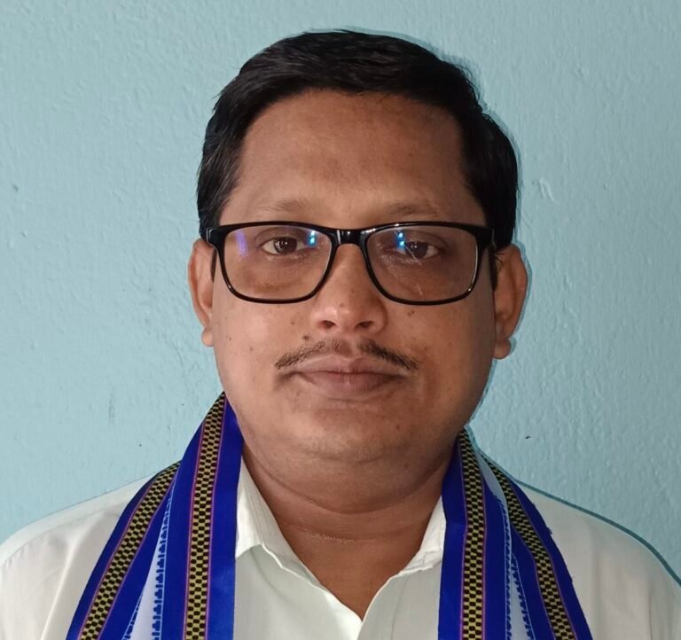 কবিতা – ভক্ত খুঁজি